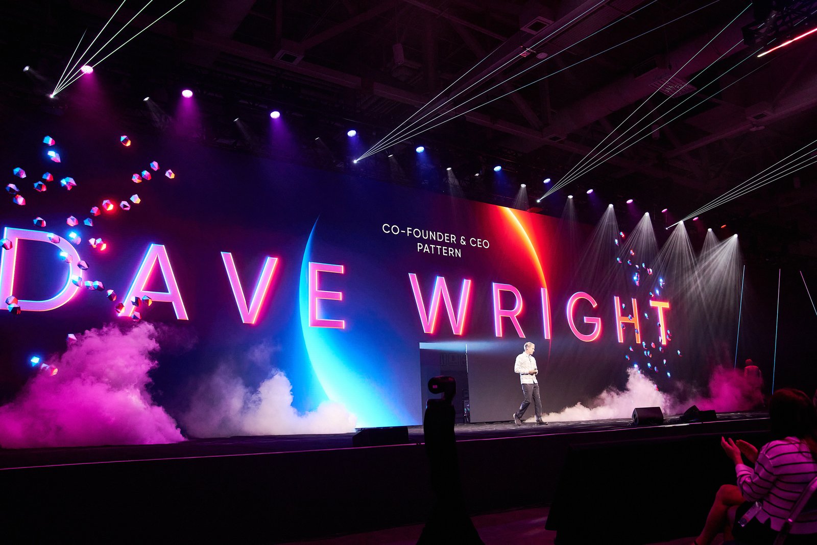 Accelerate keynote stage with lighting and graphics